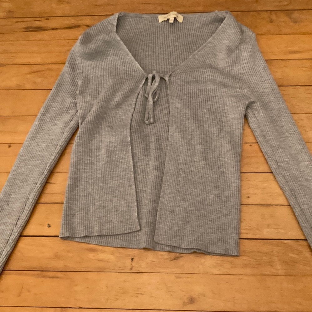 Grey sweater